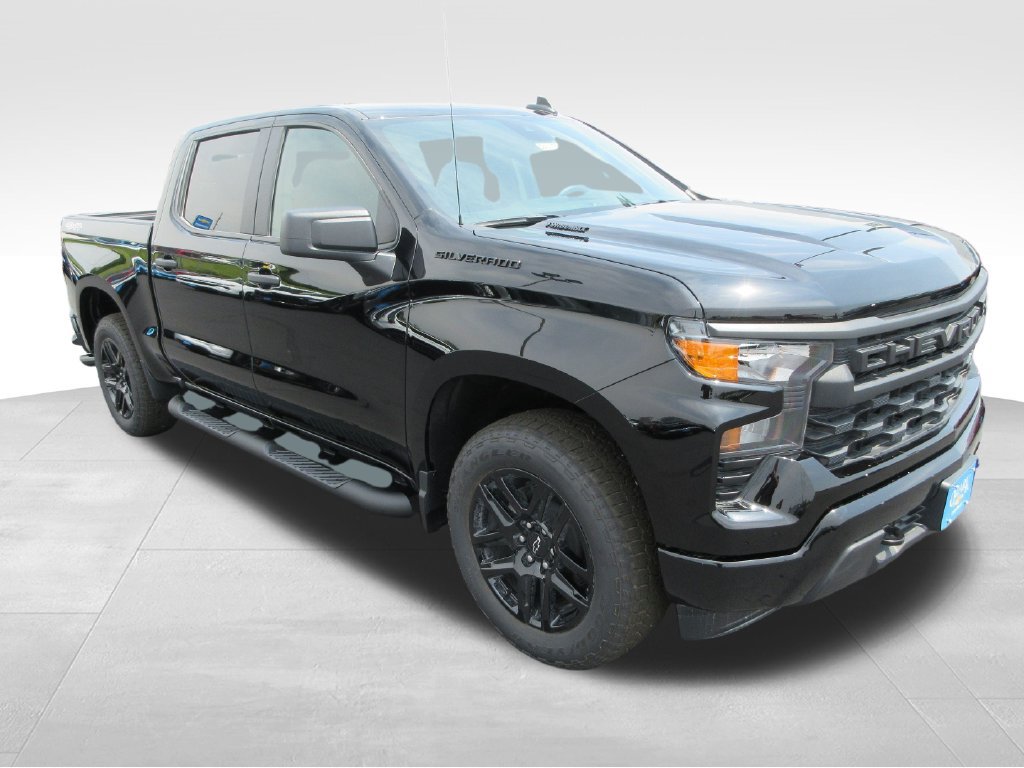 New 2026 Chevrolet Silverado 1500 Custom w/ Turbomax Blackout Package AWD/4WD image 7