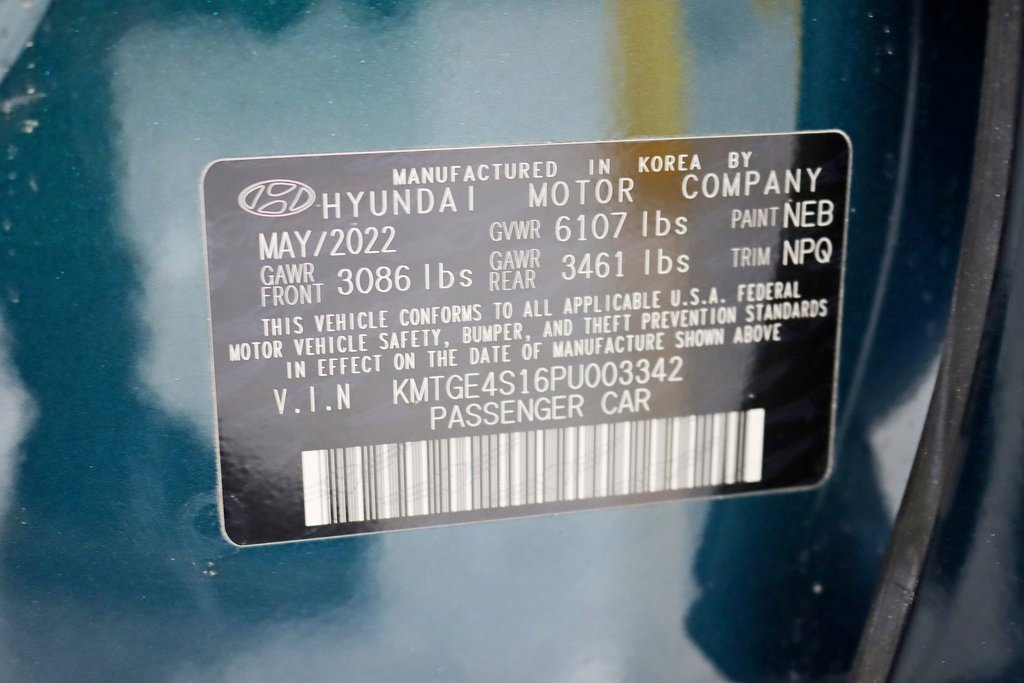 Used 2023 Genesis G80 image 42