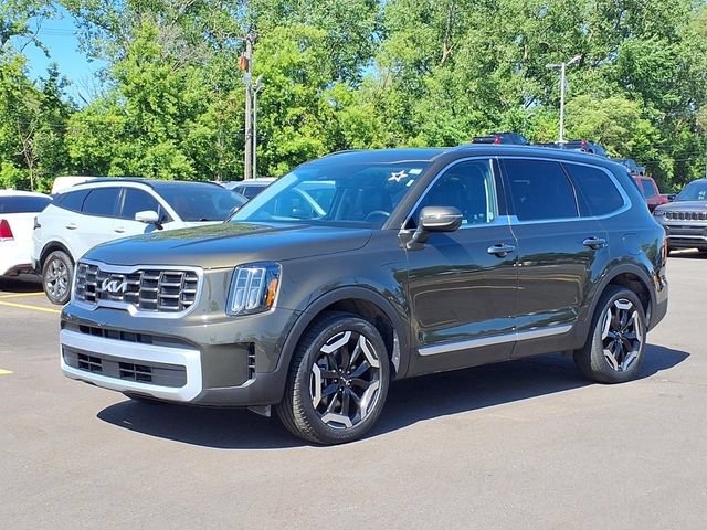 Used 2025 Kia Telluride S AWD/4WD image 1