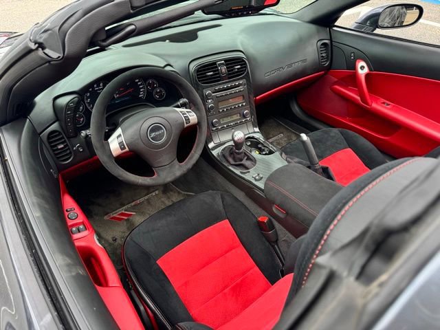 Used 2011 Chevrolet Corvette Grand Sport w/ Preferred Equipment Group RWD image 19