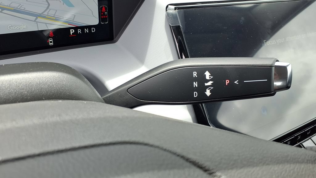 New 2027 Chevrolet Bolt RS w/ Technology Package FWD image 27