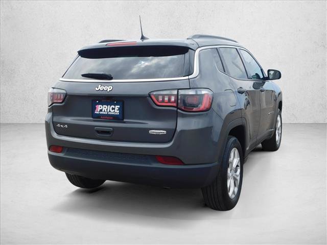 Used 2024 Jeep Compass Latitude AWD/4WD image 9