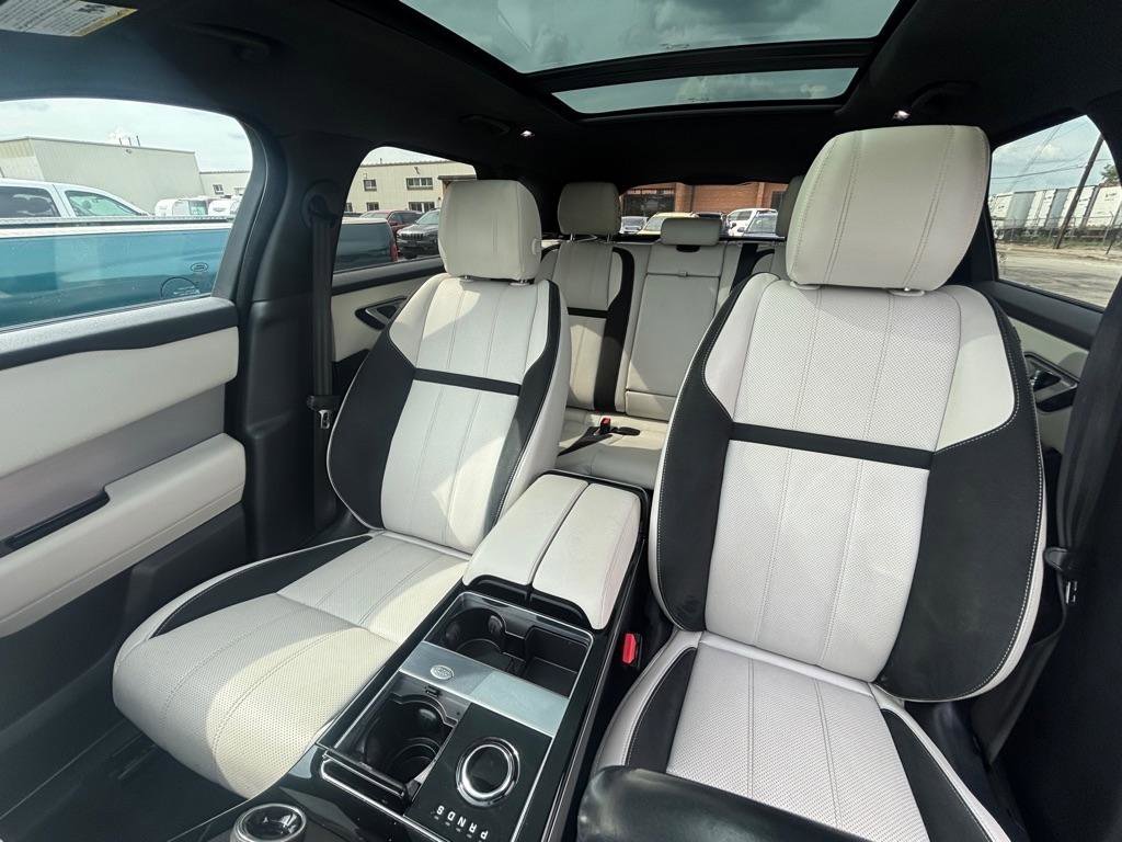 Used 2020 Land Rover Range Rover Velar R-Dynamic S AWD/4WD image 14