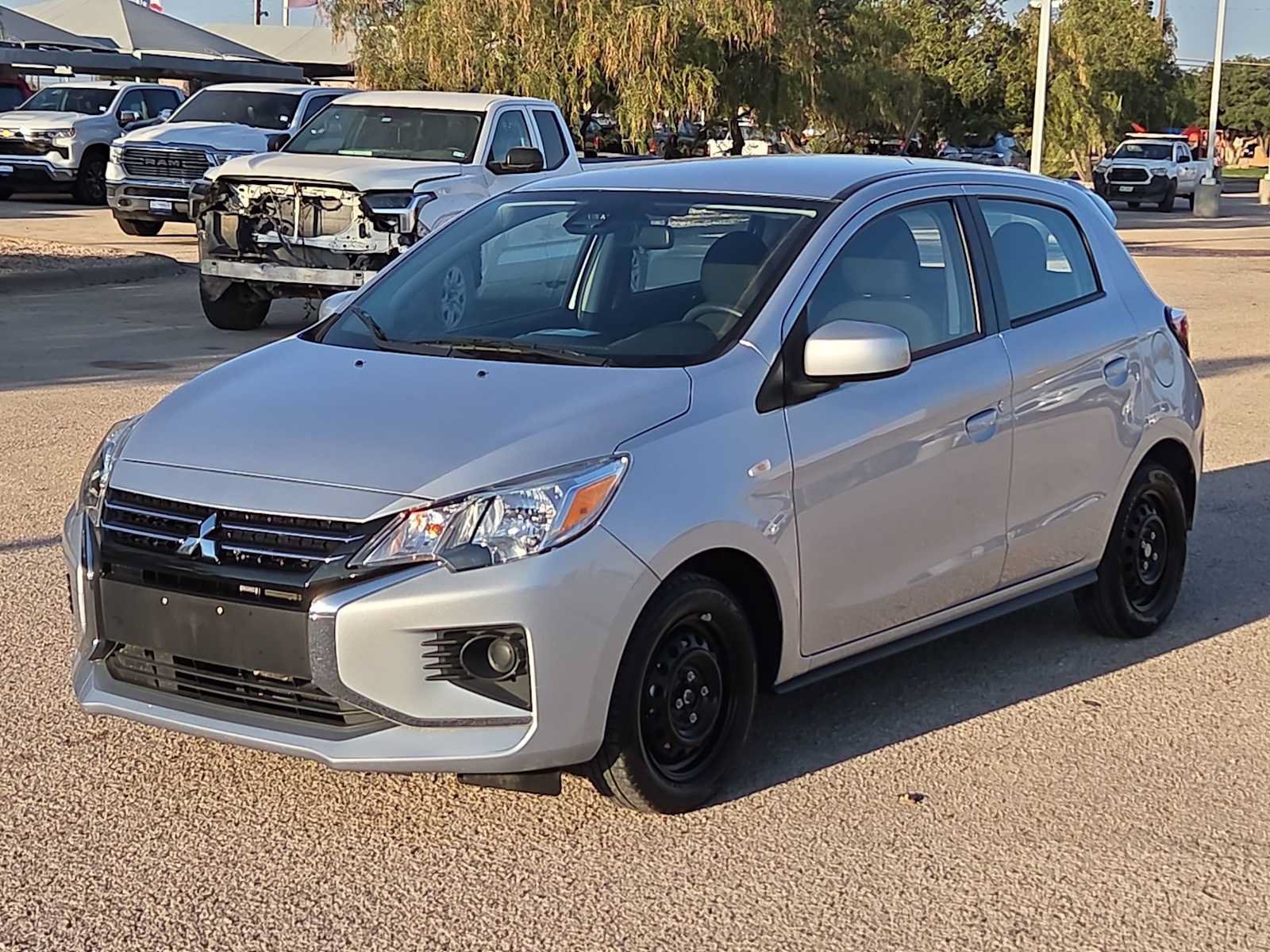 Used 2024 Mitsubishi Mirage ES FWD image 4