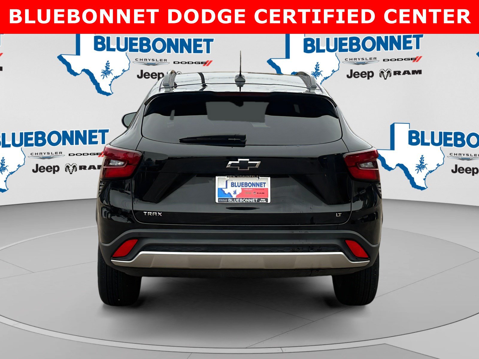 Used 2025 Chevrolet Trax LT w/ Driver Confidence Package FWD image 6