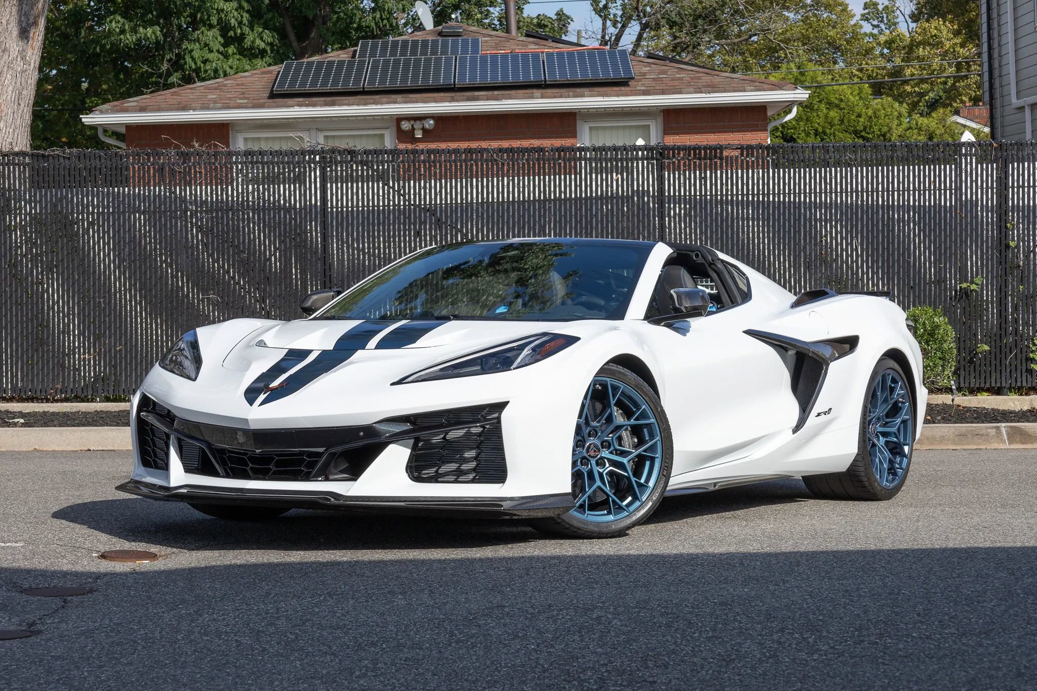 Used 2025 Chevrolet Corvette ZR1 w/ Stealth Interior Trim Package image 5