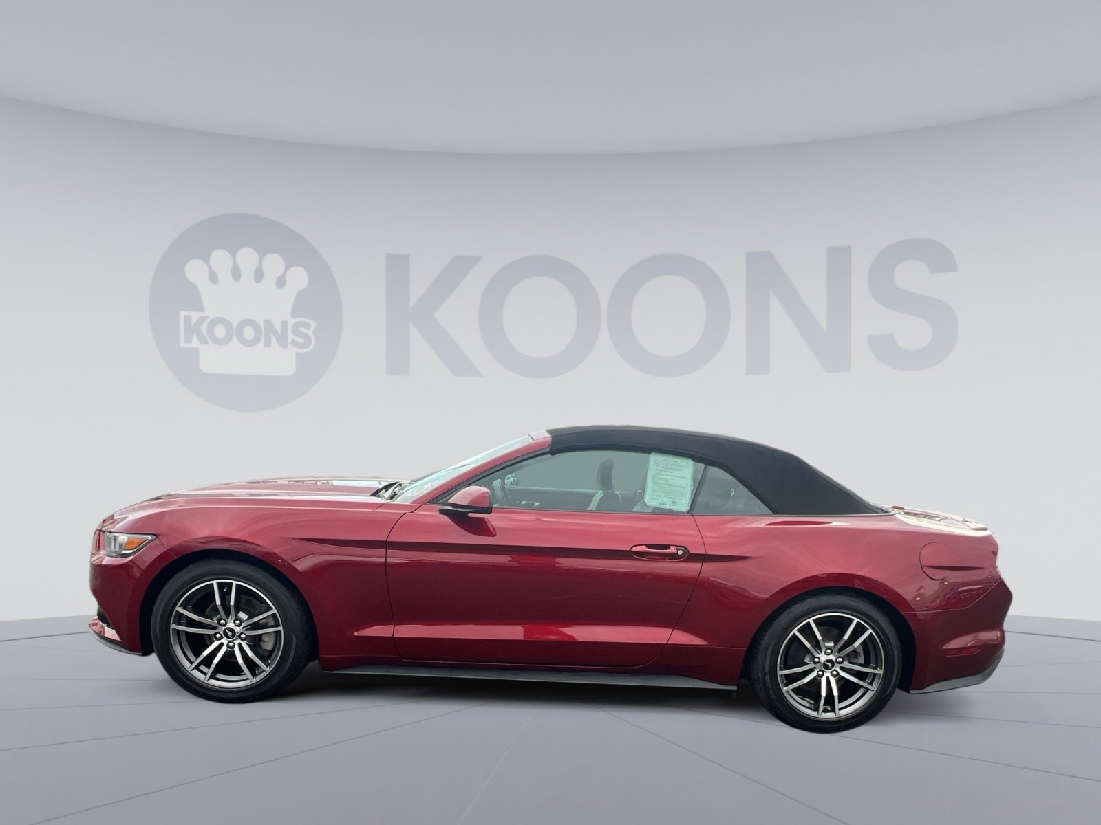 Used 2017 Ford Mustang Premium image 2