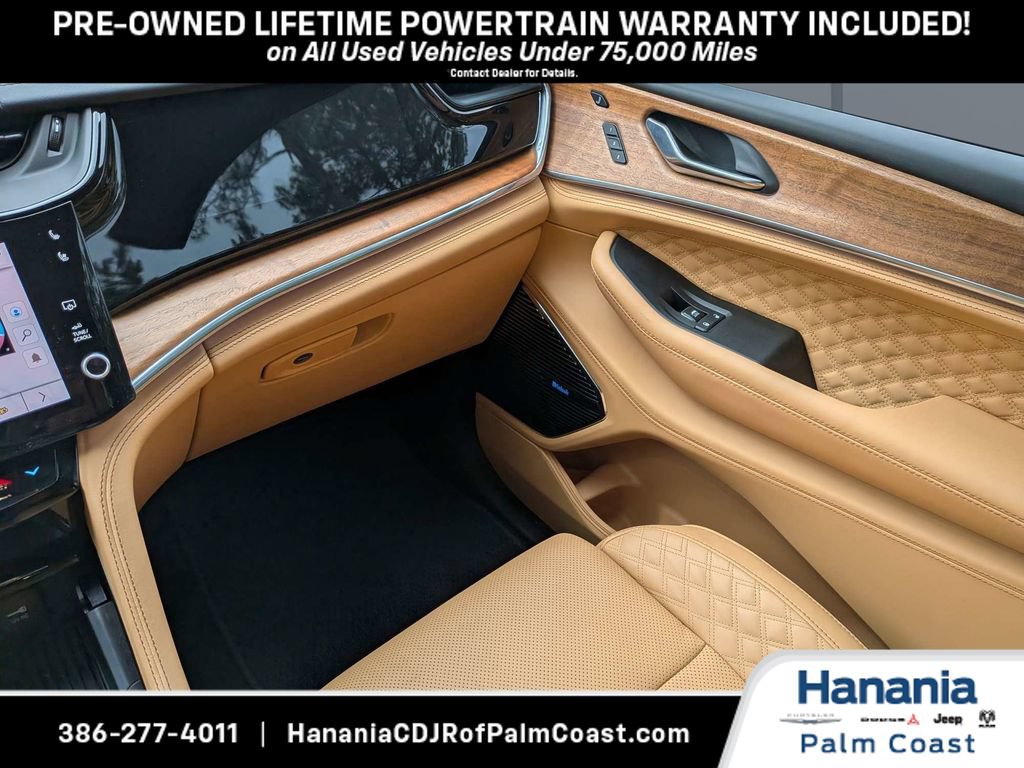 Used 2026 Jeep Grand Cherokee Summit w/ Obsidian Package AWD/4WD image 15