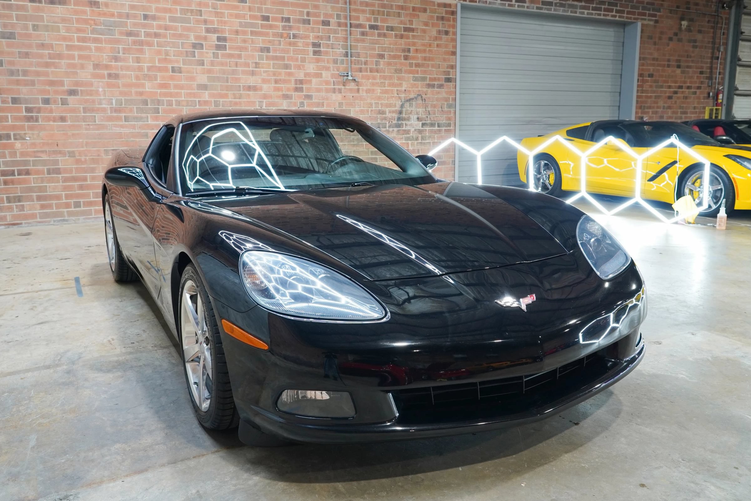 Used 2009 Chevrolet Corvette Coupe RWD image 4