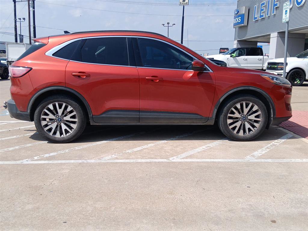 Used 2020 Ford Escape Titanium AWD/4WD image 6