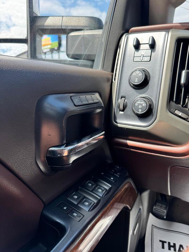 Used 2015 Chevrolet Silverado 2500 High Country w/ Duramax Plus Package AWD/4WD image 22