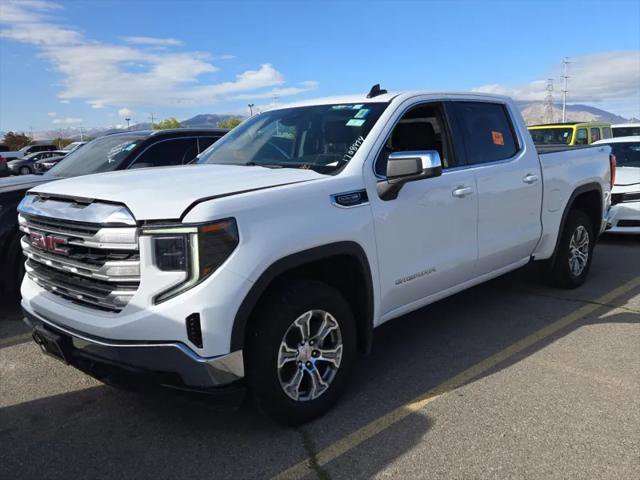 Used 2023 GMC Sierra 1500 SLE AWD/4WD image 25