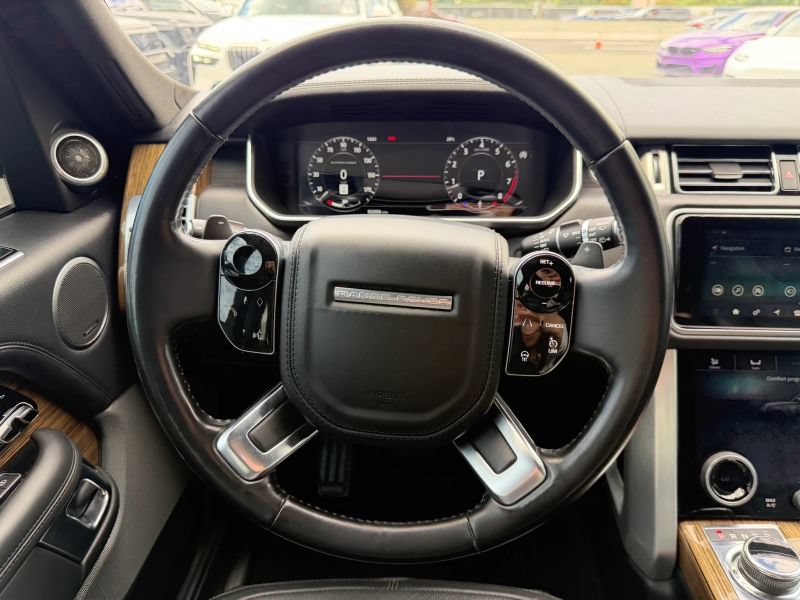 Used 2018 Land Rover Range Rover Supercharged AWD/4WD image 21