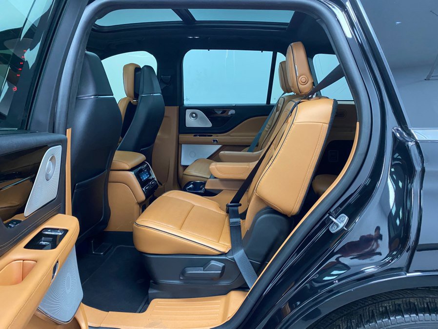 Used 2020 Lincoln Aviator Black Label w/ Dynamic Handling Package AWD/4WD image 29