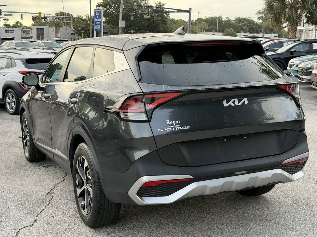 Certified 2024 Kia Sportage EX FWD image 6