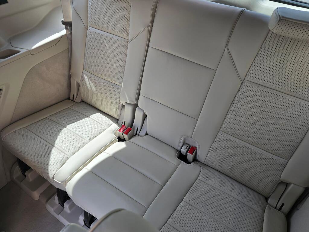 New 2026 Cadillac Escalade Platinum Luxury image 27