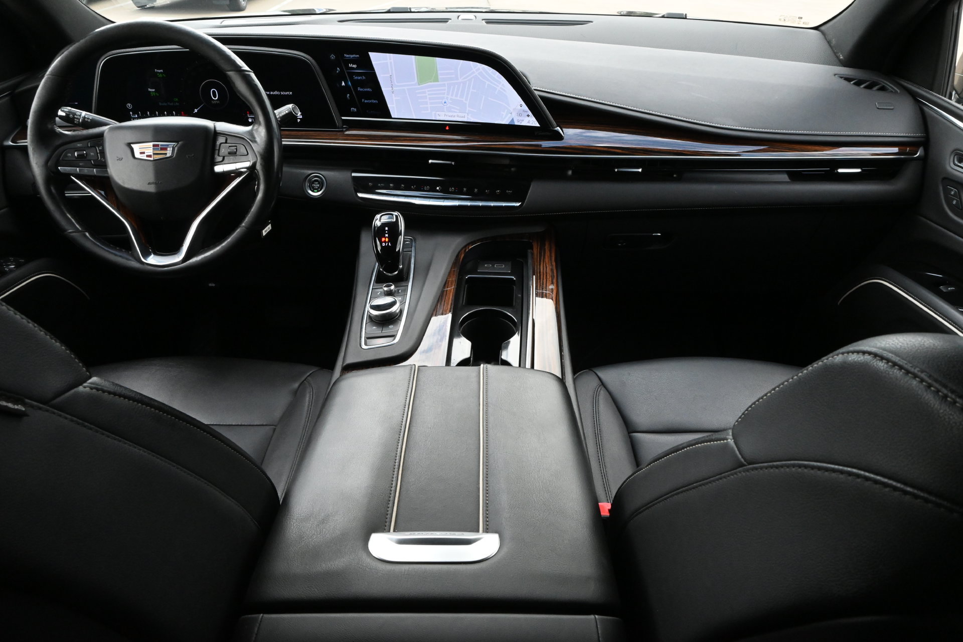 Certified 2022 Cadillac Escalade ESV Luxury RWD image 7