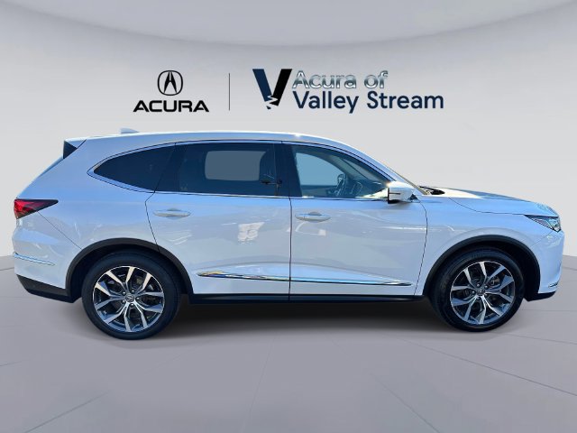 Certified 2024 Acura MDX w/ Technology Package AWD/4WD image 5