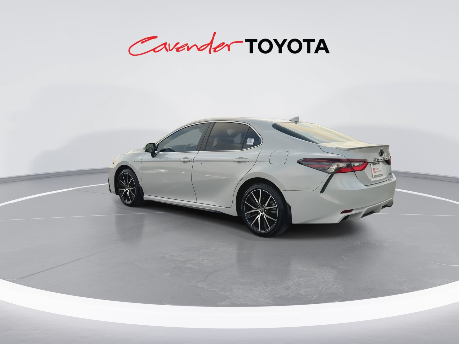 Certified 2024 Toyota Camry SE FWD image 6