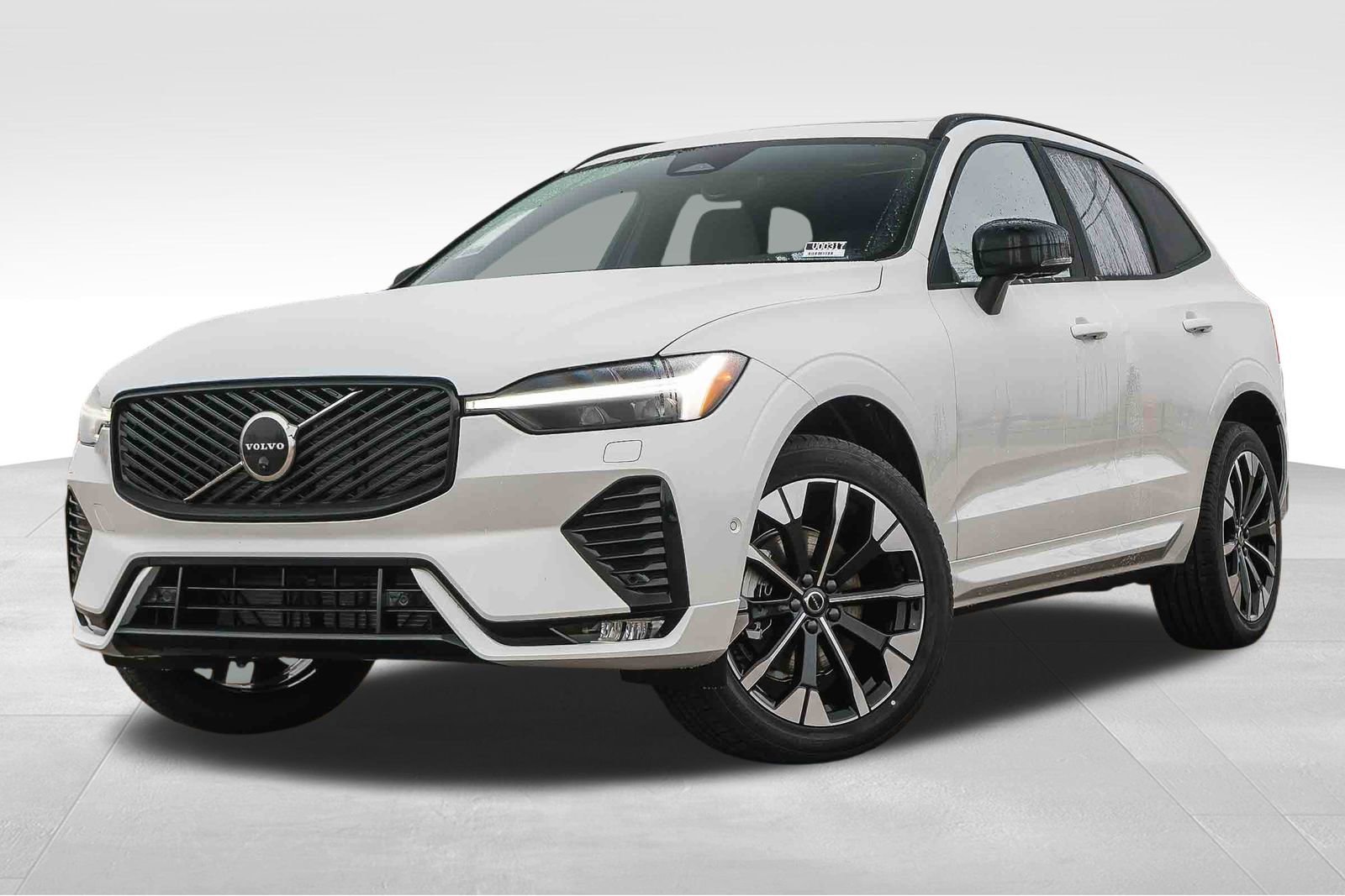 New 2026 Volvo XC60 B5 Plus w/ Climate Package PRO image 1
