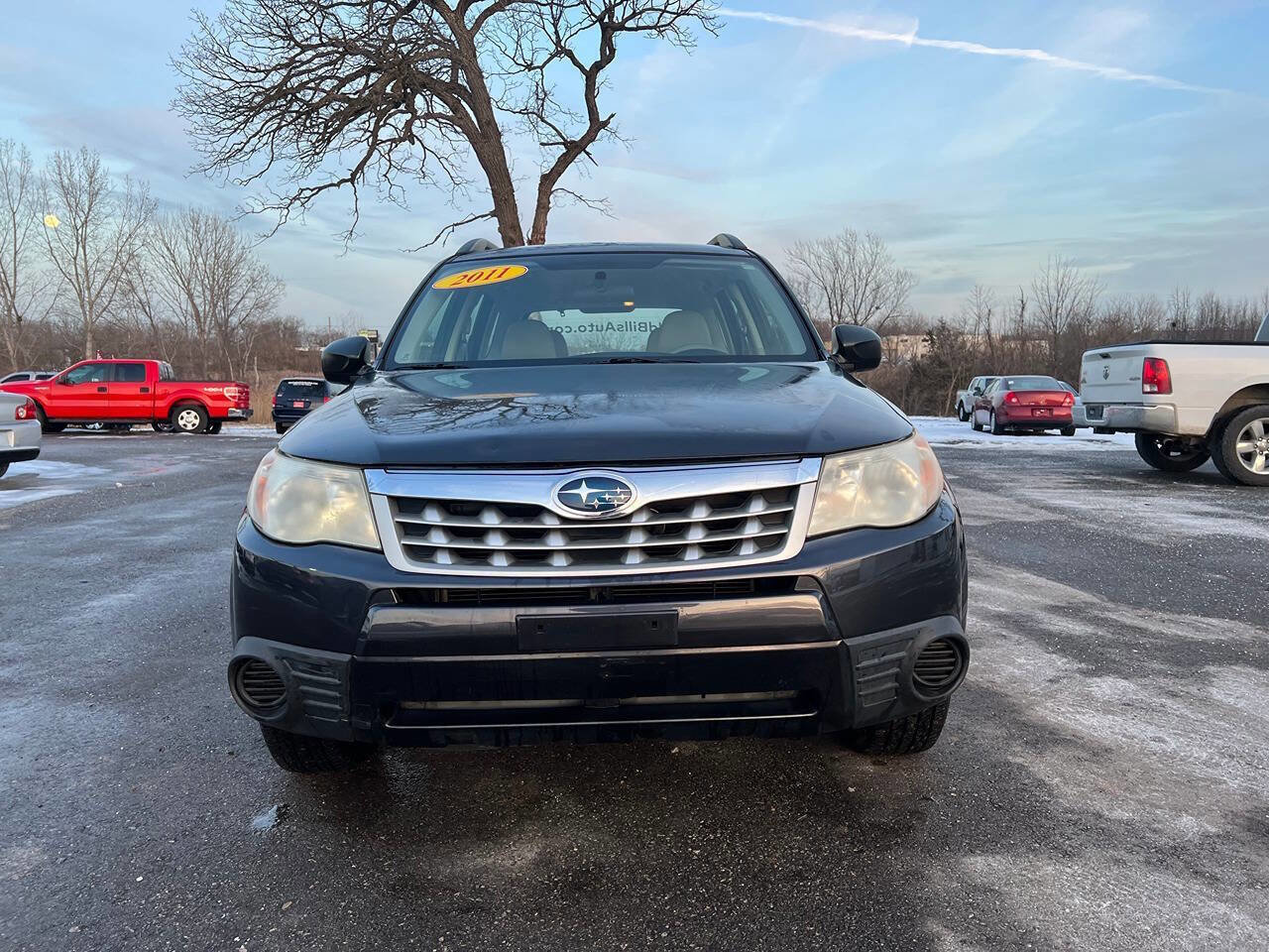 Used 2011 Subaru Forester 2.5X AWD/4WD image 2
