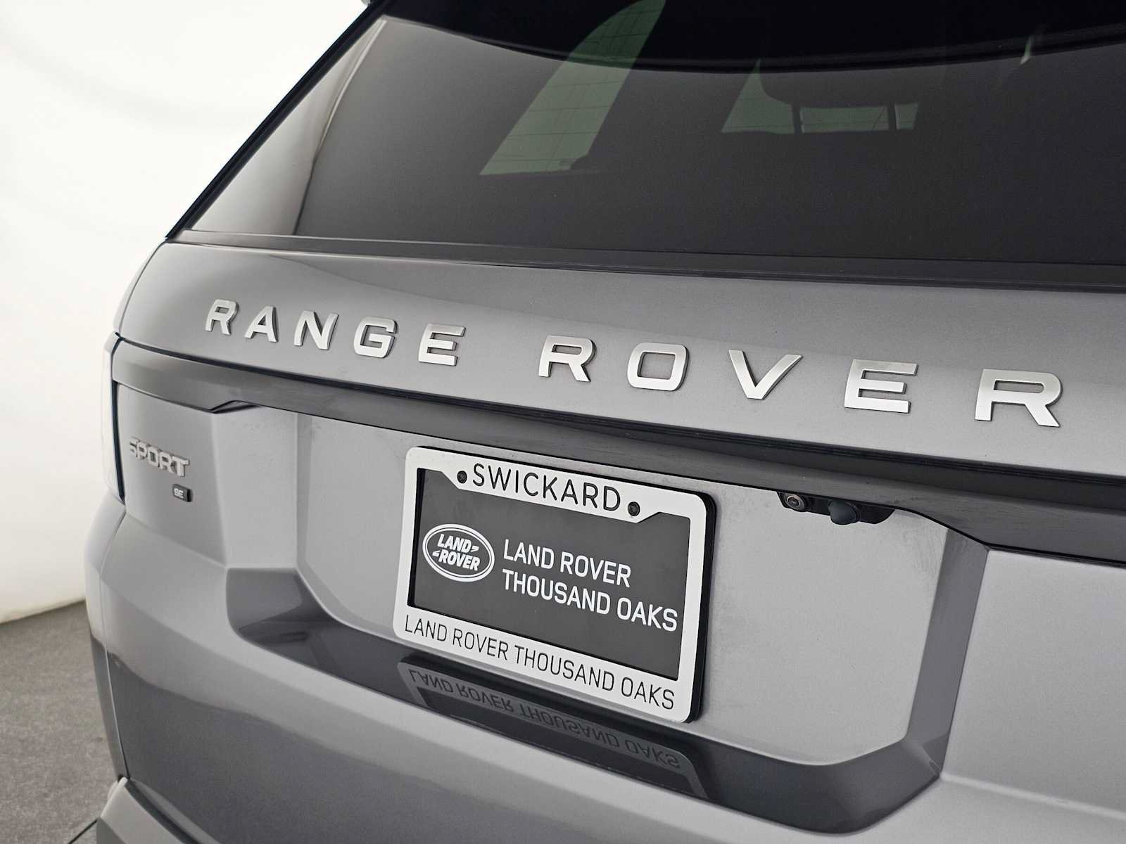 Used 2022 Land Rover Range Rover Sport SE AWD/4WD image 13