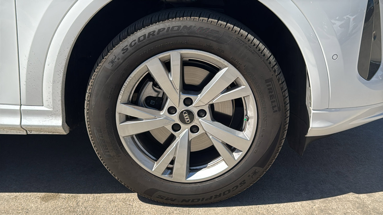 Used 2025 Audi Q5 2.0T Premium image 32