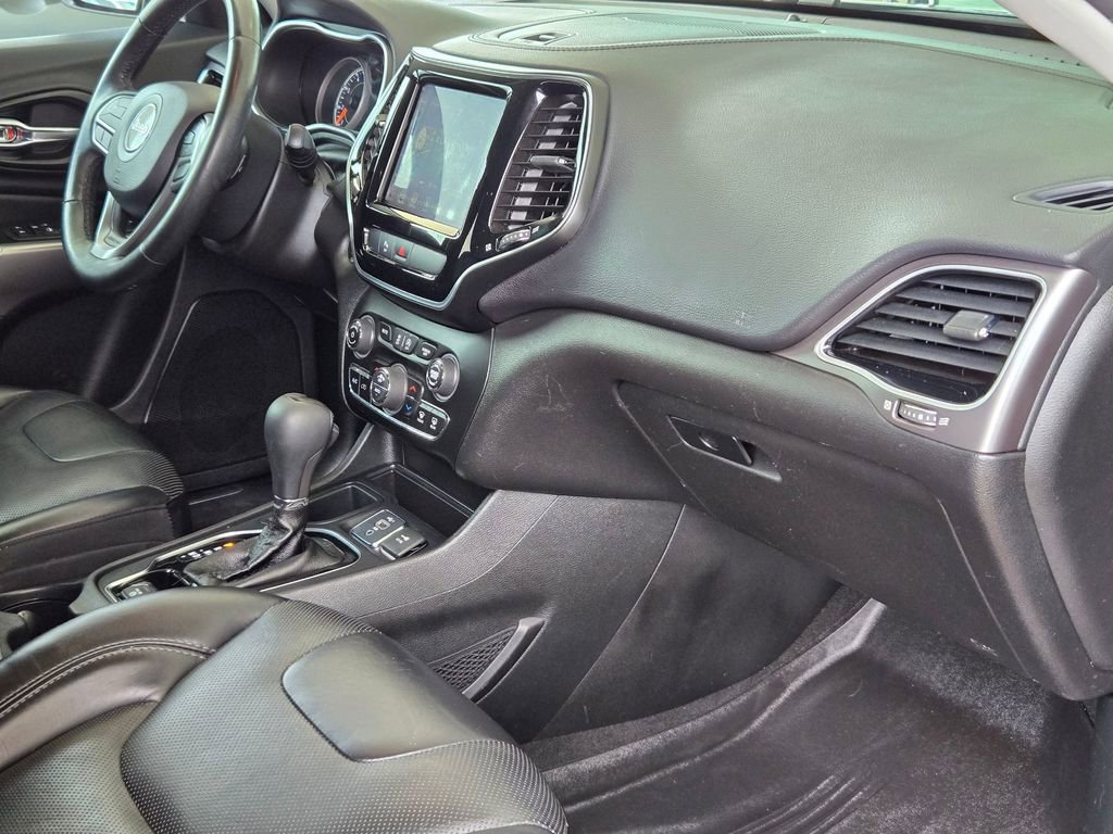 Used 2019 Jeep Cherokee Limited FWD image 26