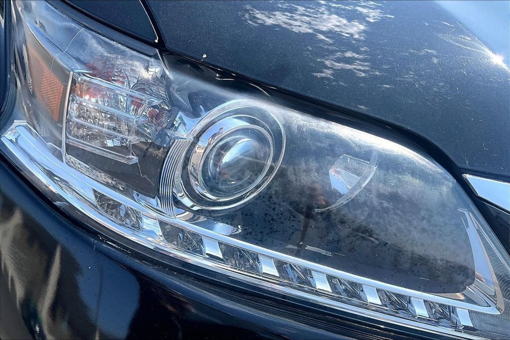 Used 2015 Lexus RX 450h AWD image 29