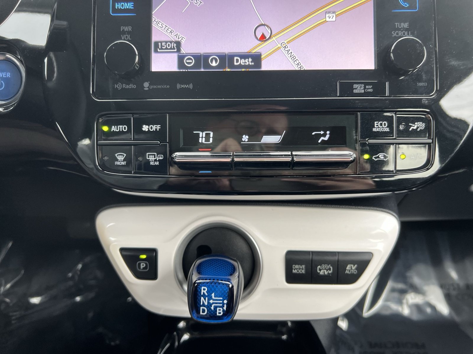 Used 2017 Toyota Prius Prime Plus FWD image 20