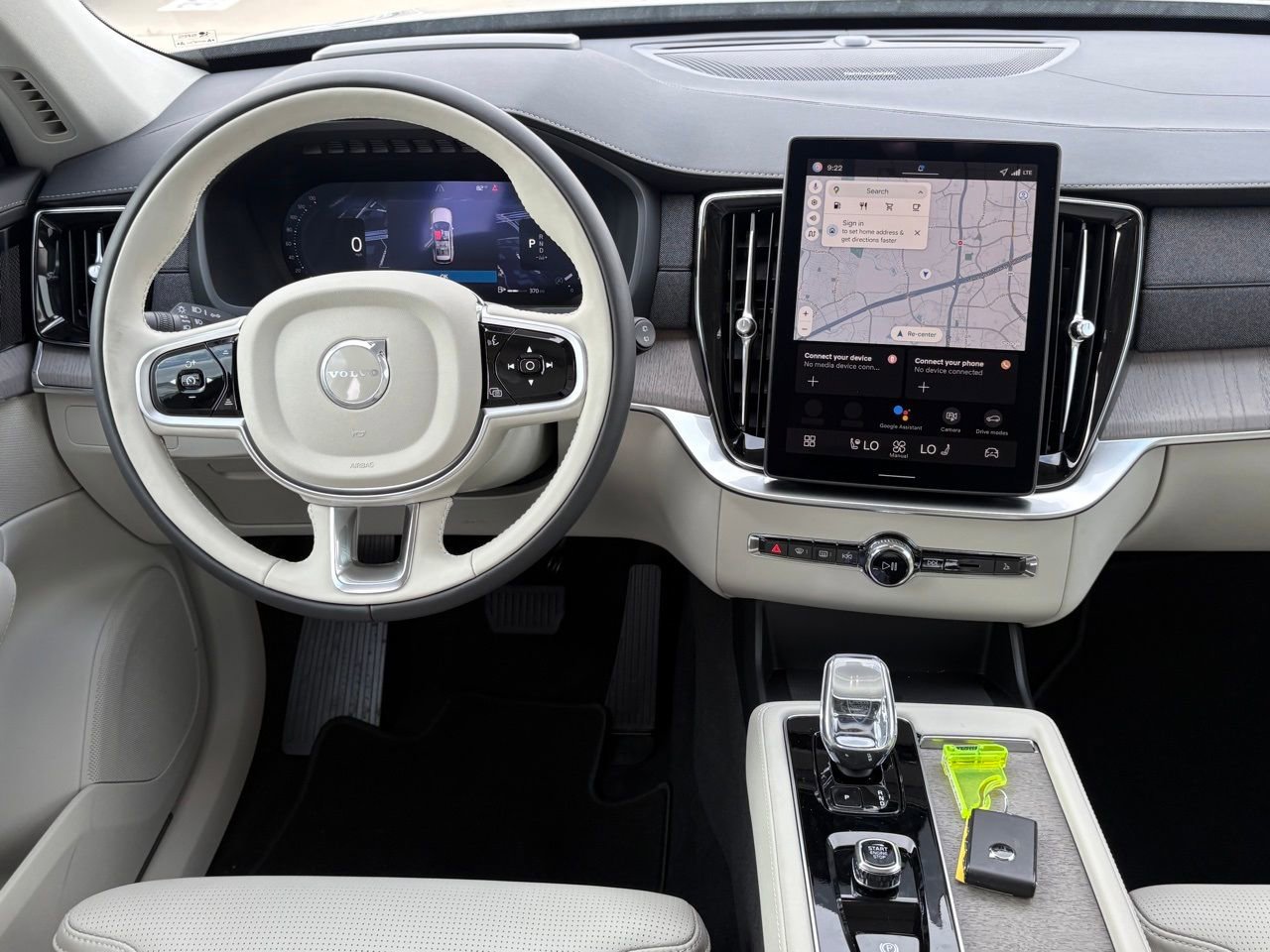 New 2026 Volvo XC90 B6 Ultra w/ Protection Package image 11