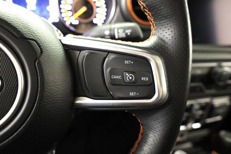 Used 2023 Jeep Gladiator Mojave w/ Cold Weather Group image 31