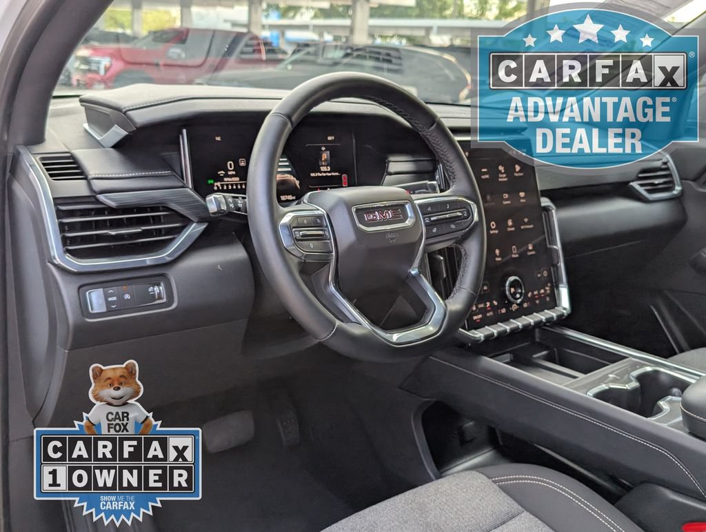 Used 2025 GMC Acadia Elevation FWD image 4