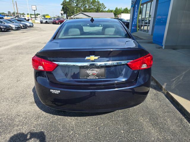 Used 2018 Chevrolet Impala LT w/ LT Convenience Package FWD image 4