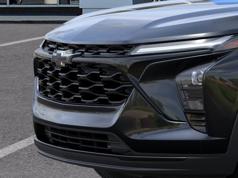 New 2026 Chevrolet Trax LT w/ Midnight Edition FWD image 13