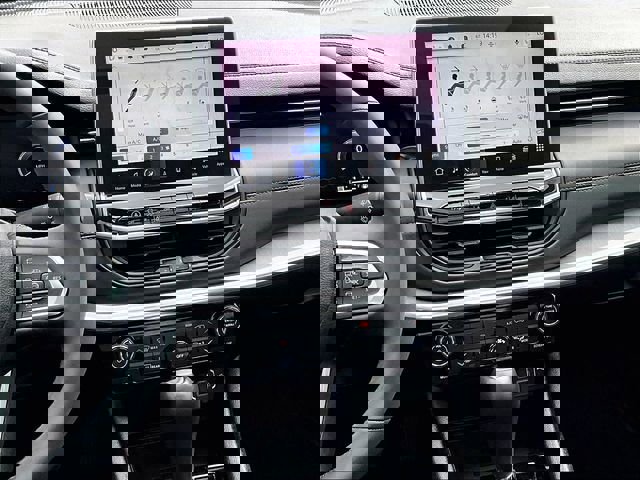 Used 2023 Jeep Compass Limited w/ Elite Group for (Red) Edition image 6