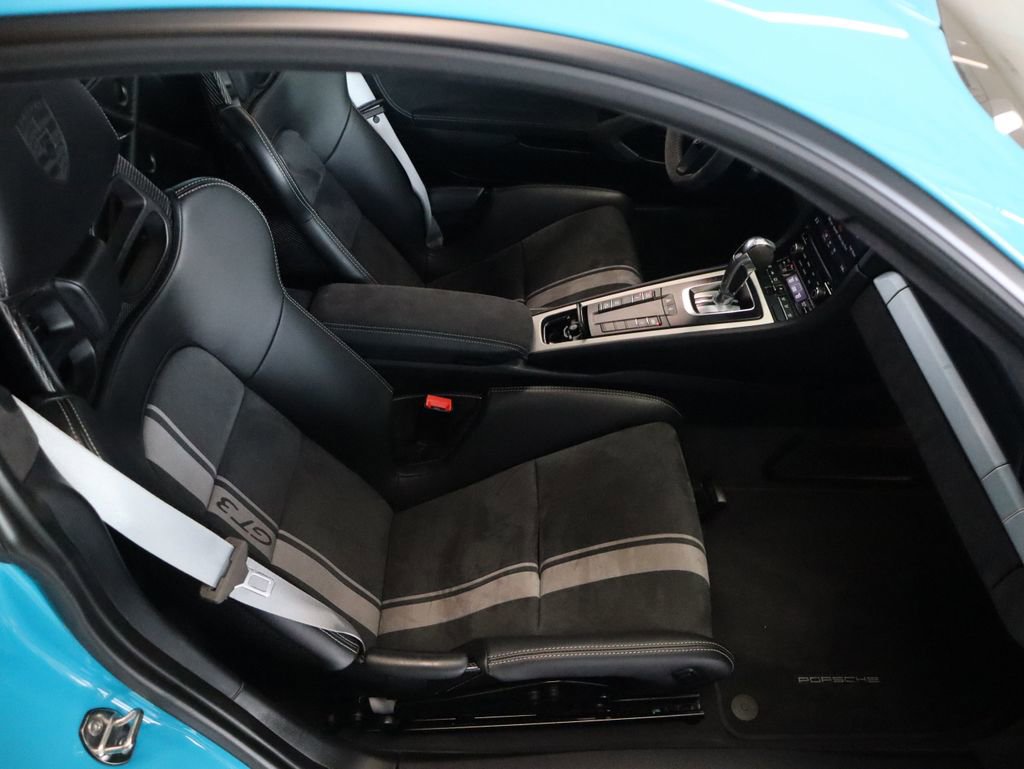Used 2018 Porsche 911 GT3 image 34