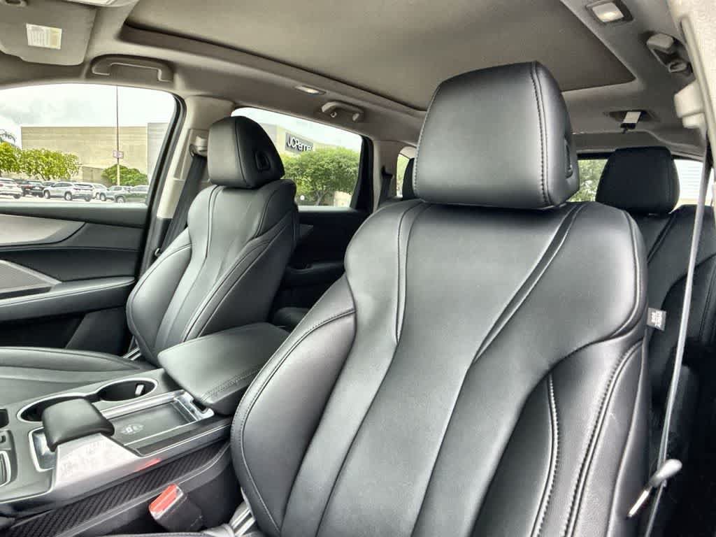Used 2023 Acura MDX SH-AWD image 14