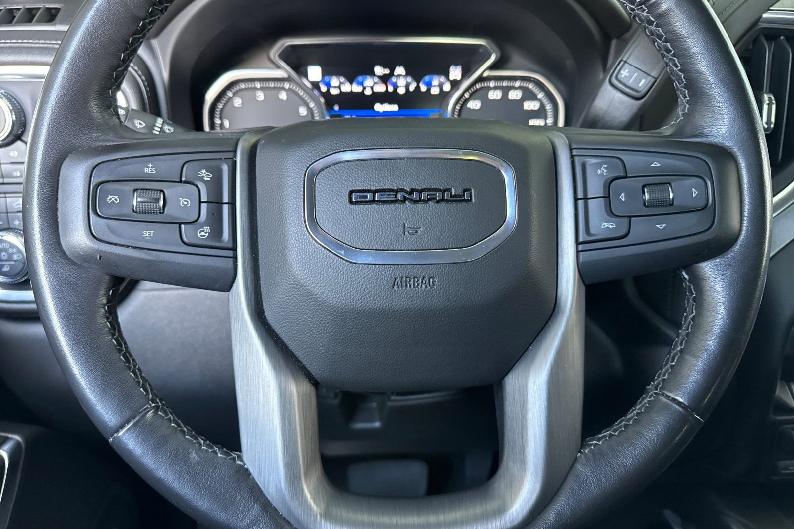 Used 2022 GMC Sierra 1500 Denali w/ Denali Reserve Package image 23