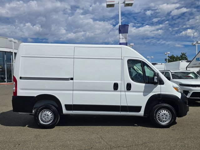 Used 2025 RAM ProMaster 2500 FWD image 7