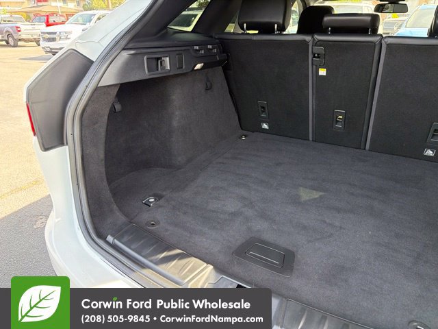 Used 2018 Jaguar F-PACE Premium AWD/4WD image 31