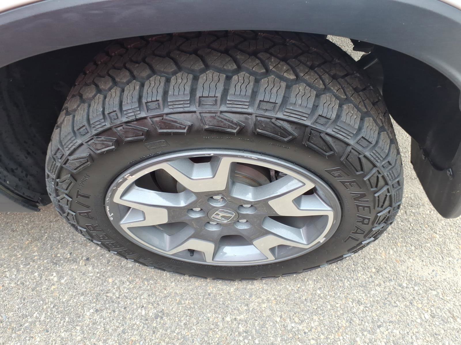 Used 2023 Honda Passport TrailSport image 6