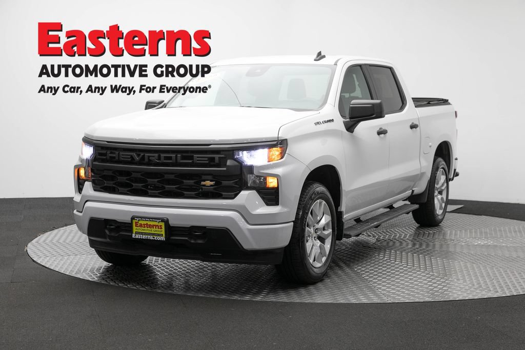 Used 2023 Chevrolet Silverado 1500 Custom RWD image 1