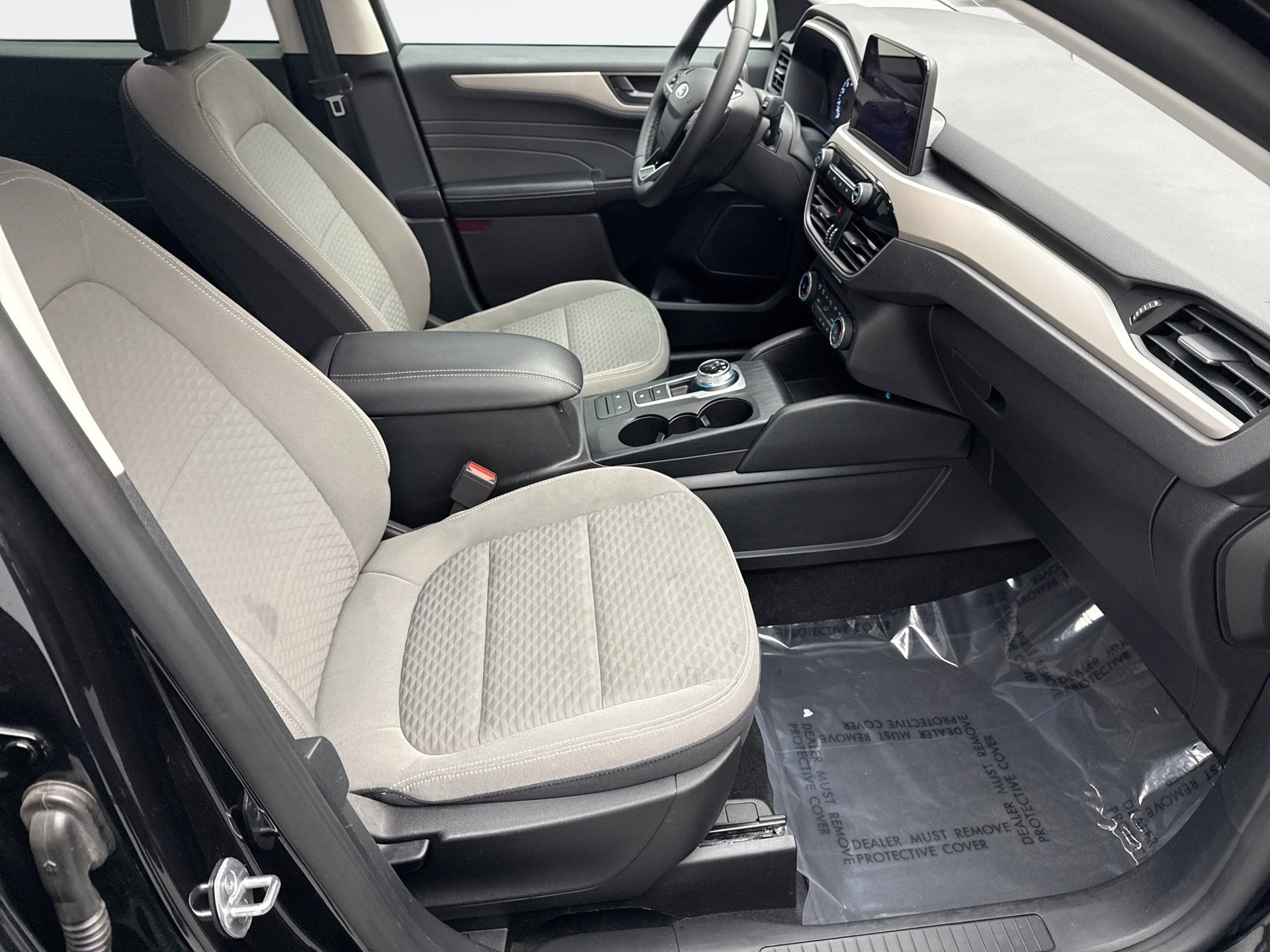 Used 2022 Ford Escape SE w/ Convenience Package image 16