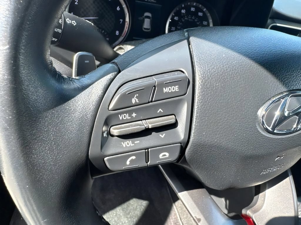 Used 2020 Hyundai Veloster 2.0 Premium FWD image 18