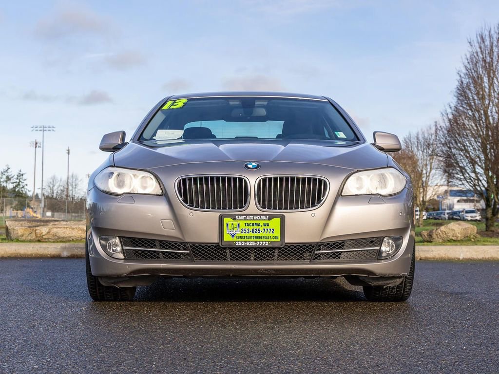 Used 2013 BMW 535i xDrive Sedan image 4