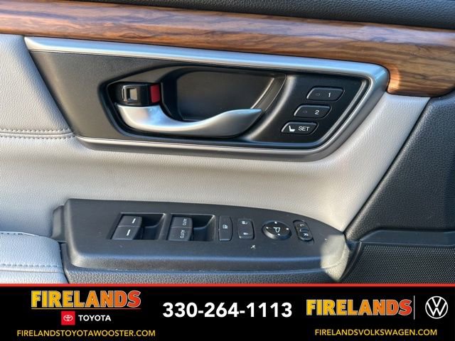 Used 2020 Honda CR-V Touring image 17