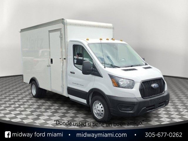 Used 2022 Ford Transit 350 DRW RWD image 1