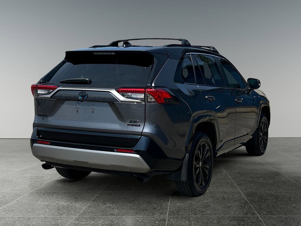 Used 2022 Toyota RAV4 XSE image 7