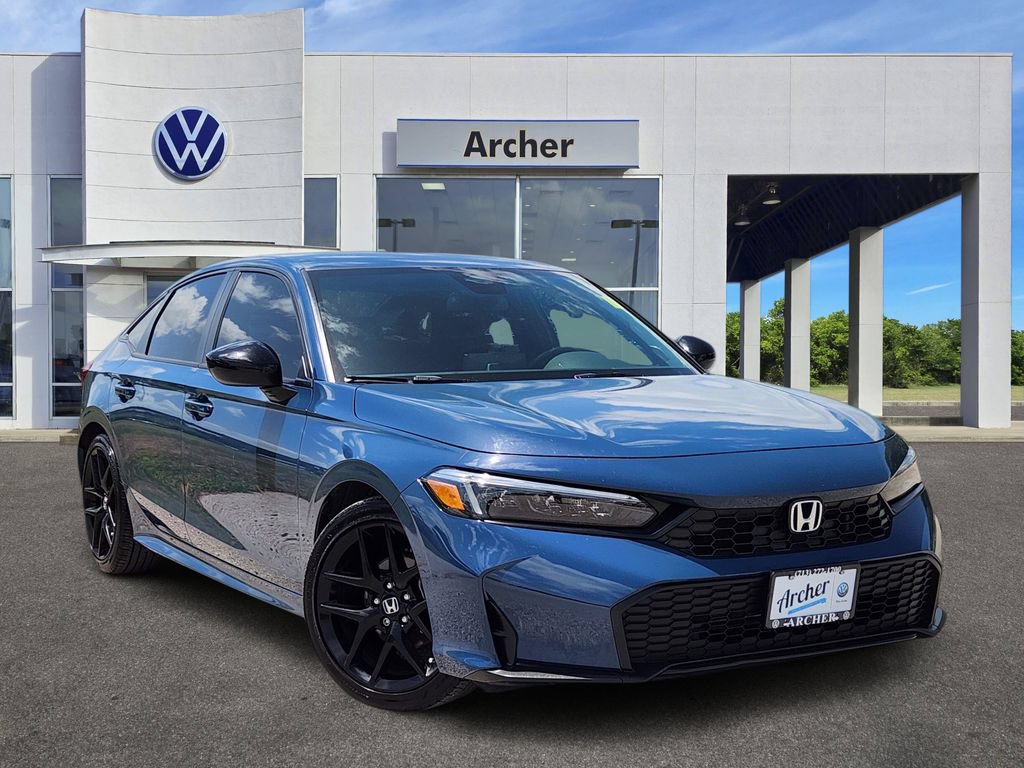 Used 2025 Honda Civic Sport image 1